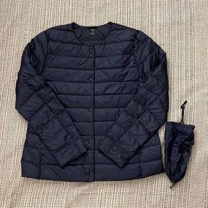 Uniqlo Packable Down Puffer Liner in Navy